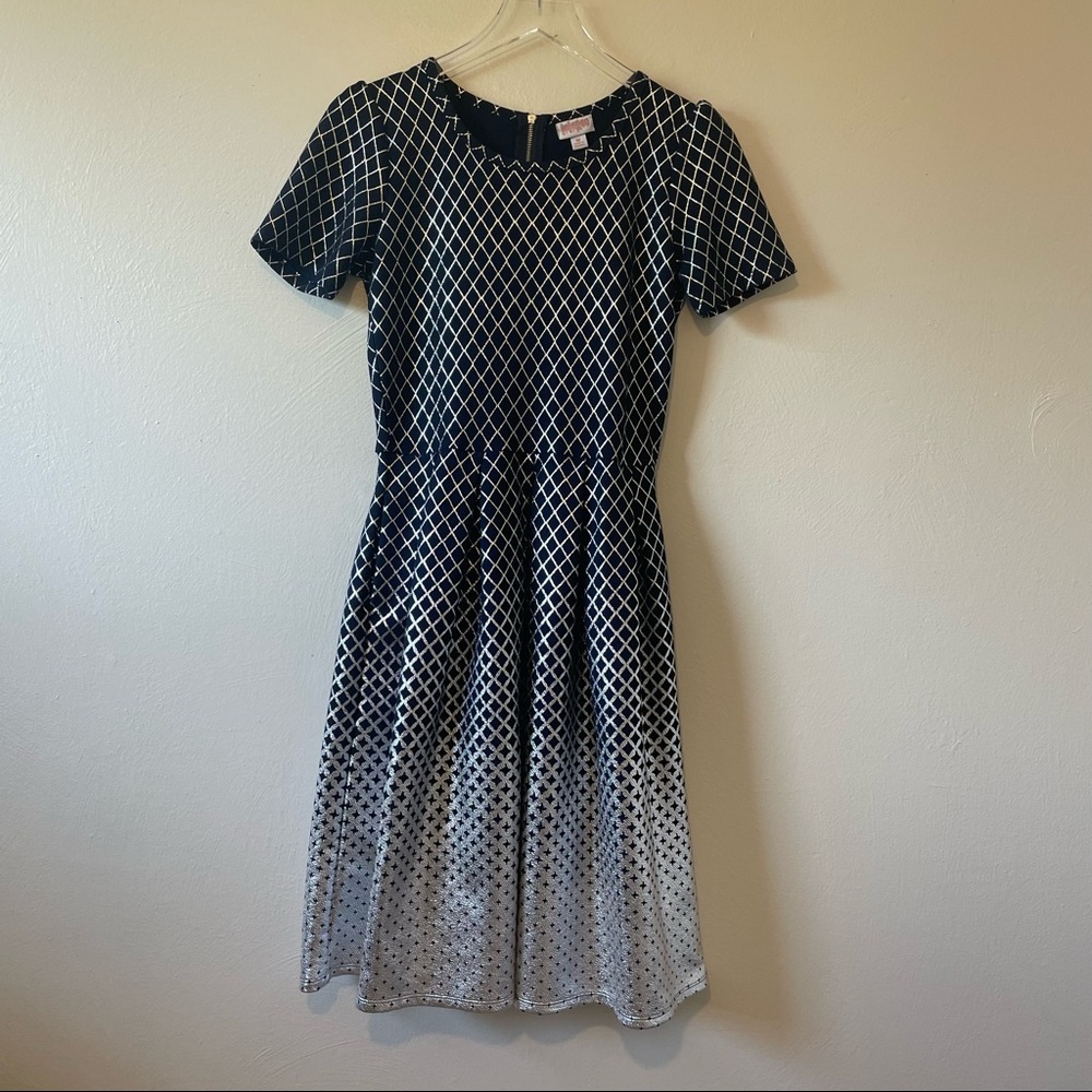 Lularoe Silver Navy Amelia Dress M